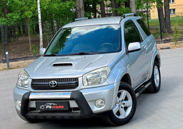 Toyota RAV4 cena 31900 przebieg: 190000, rok produkcji 2005 z Pleszew małe 92